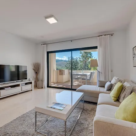 2-bed In Capanes Del Golf 아파트 베나하비스