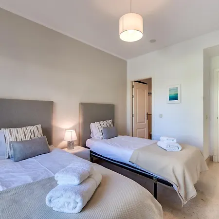 2-bed In Capanes Del Golf 아파트
